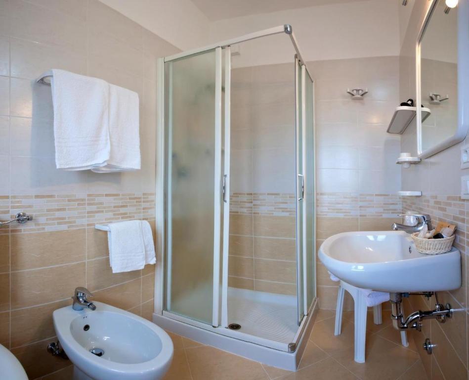 Hotel Fabris Каорле Номер фото