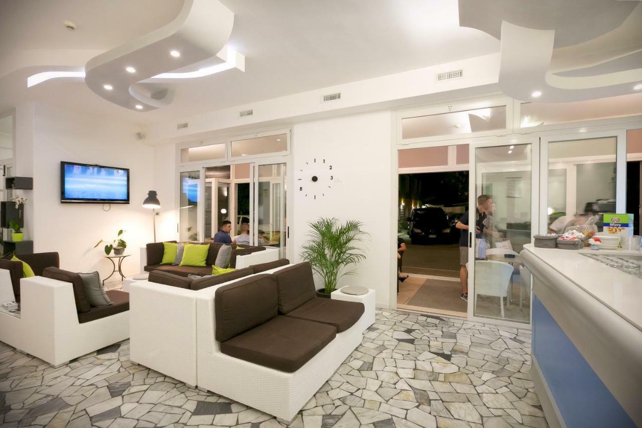 Hotel Fabris Каорле Екстер'єр фото